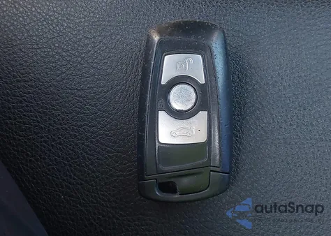 2014 BMW 320I xDrive from USA, damaged, VIN WBA3C3C53EP661000